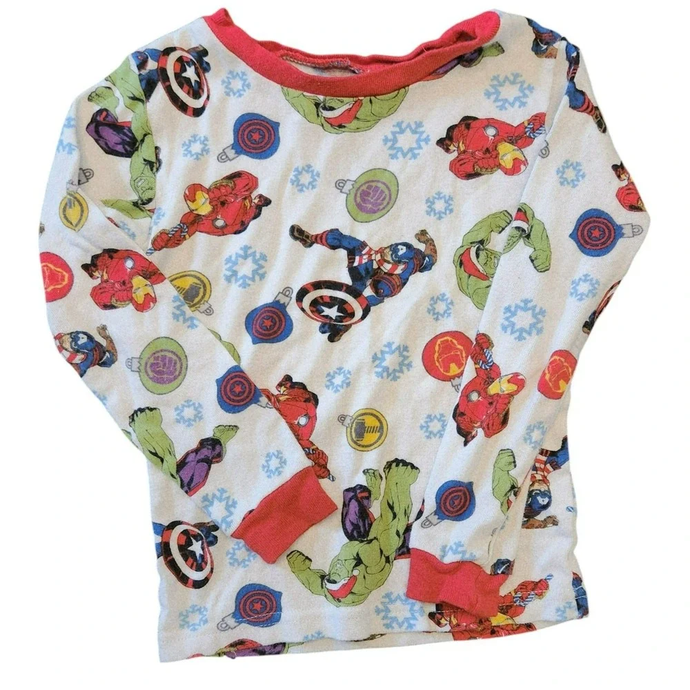 Marvel Avengers Holiday‎ Pajamas Size 6